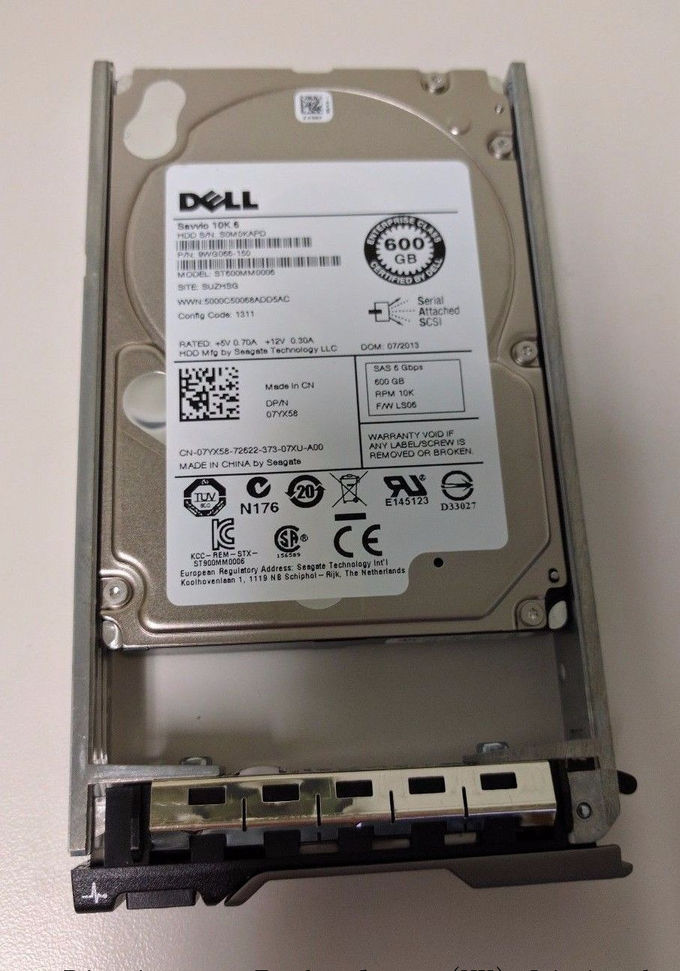 Lecteur de disque dur de serveur de Dell, unité de disque dur 600GB 10K 6Gb/s 7YX58 ST600MM0006 du sata 10k