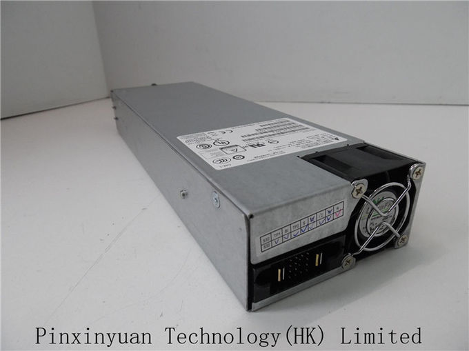 Unités de disque dur JPSU-350-AC-AFI 100V-240V 4.2A 50-60HZ 350WMAX du serveur SAS de JUNIPER NETWORKS