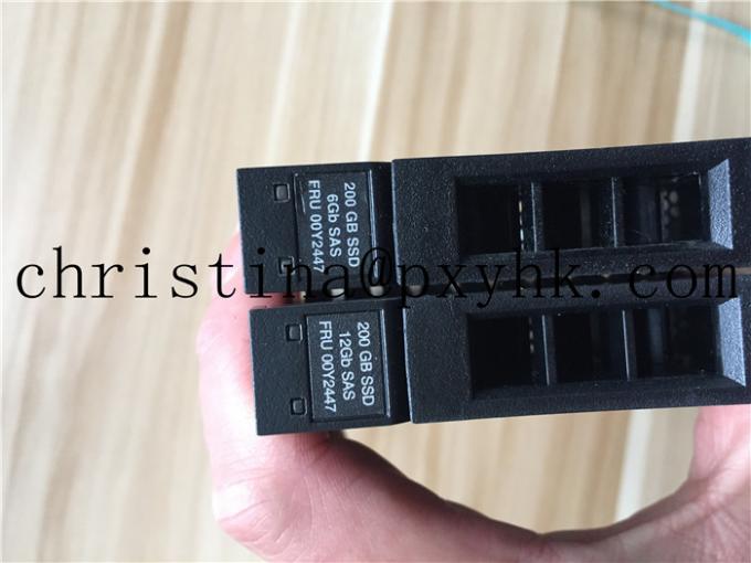 Commandes à semi-conducteur de serveur de stockage d'IBM, disque transistorisé pour un serveur V7000 85Y6188 00Y2447 3512 200G 2,5